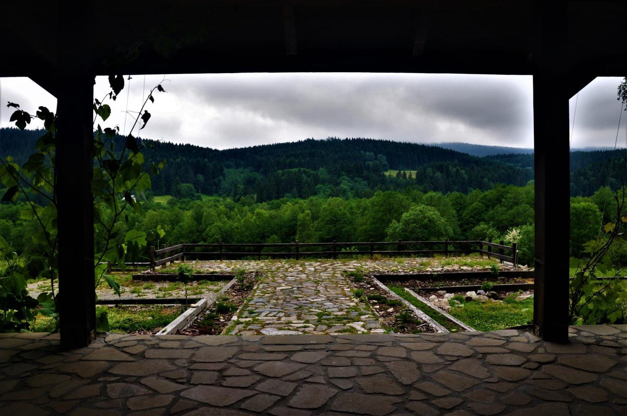 Chata Nad Dzika Orlica Z Jacuzzi Poniatow Exterior photo