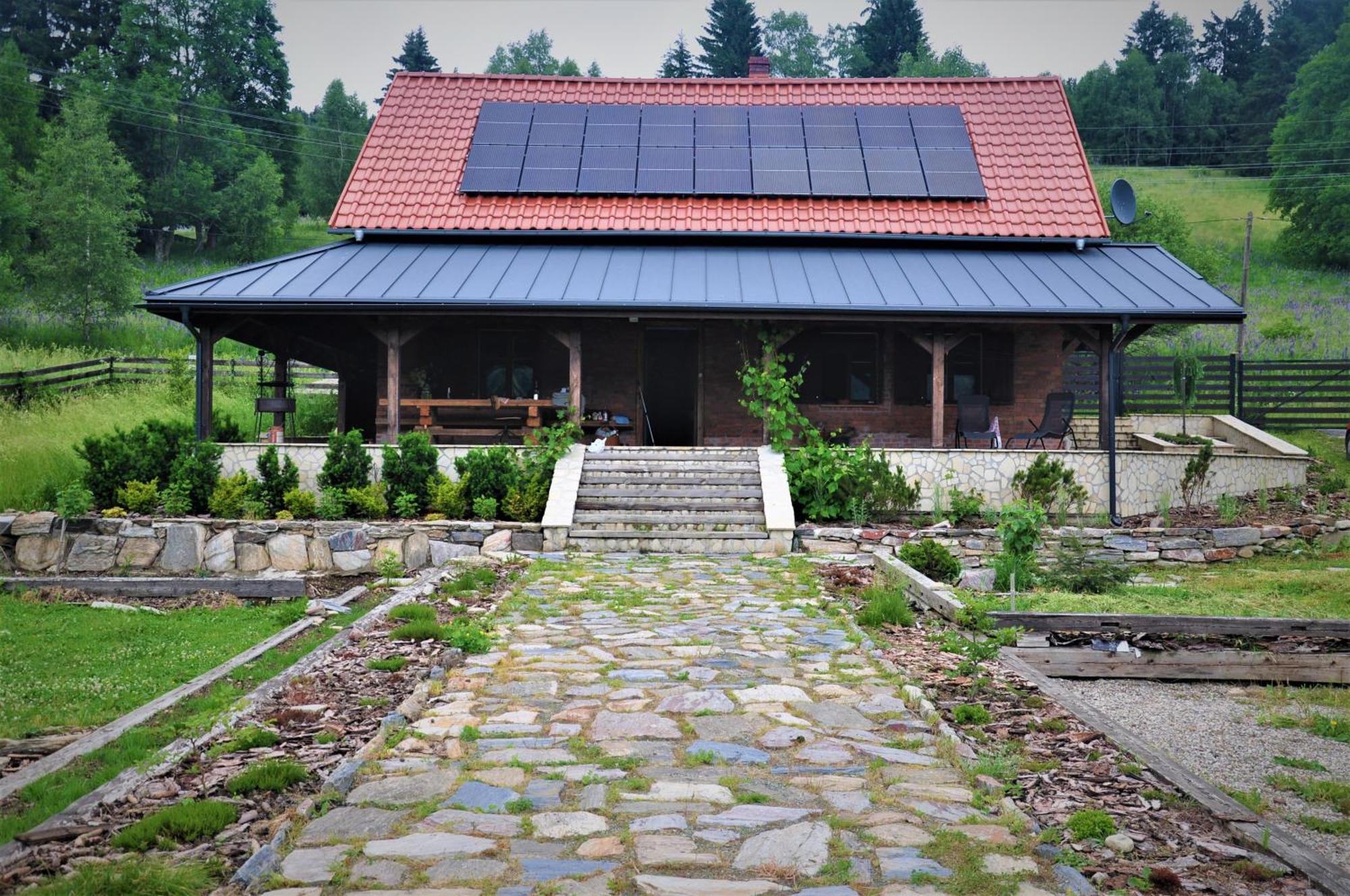 Chata Nad Dzika Orlica Z Jacuzzi Poniatow Exterior photo